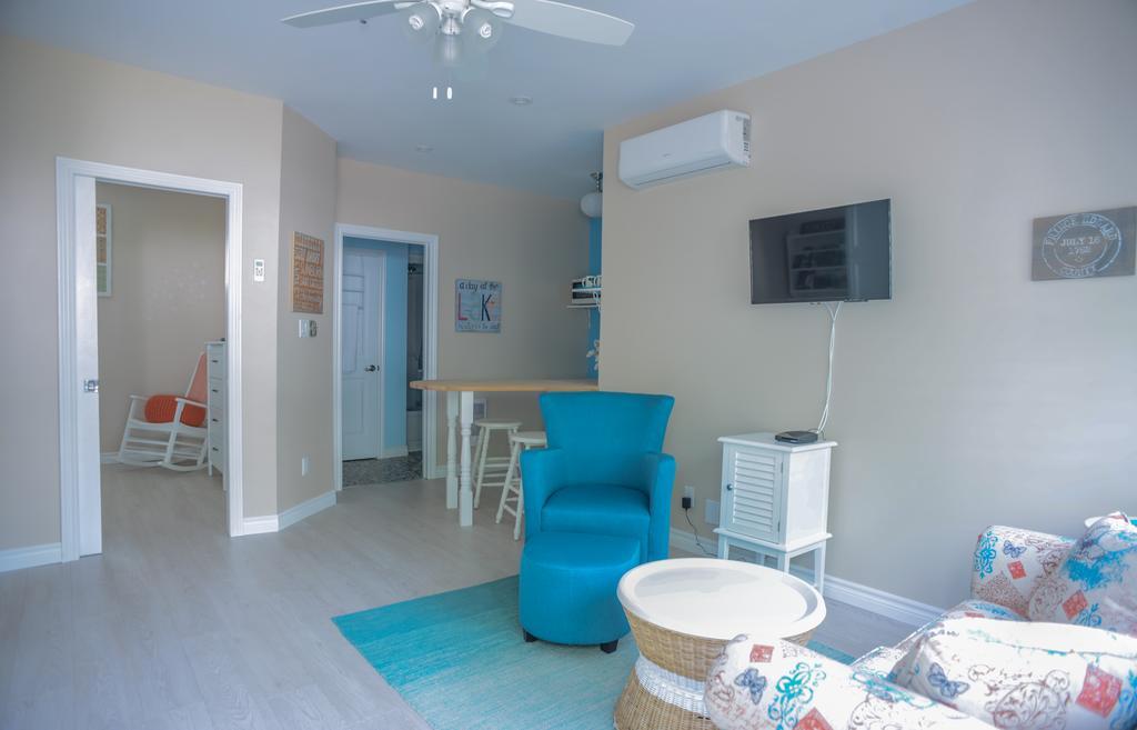 The Village Suites Wellington Exterior photo